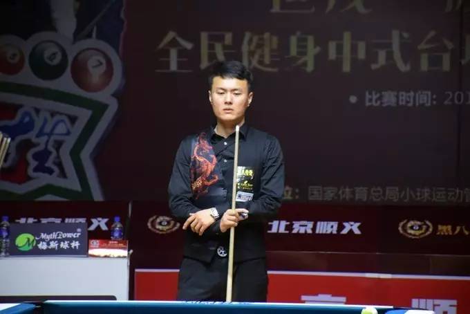 因此在场均 因此在场均