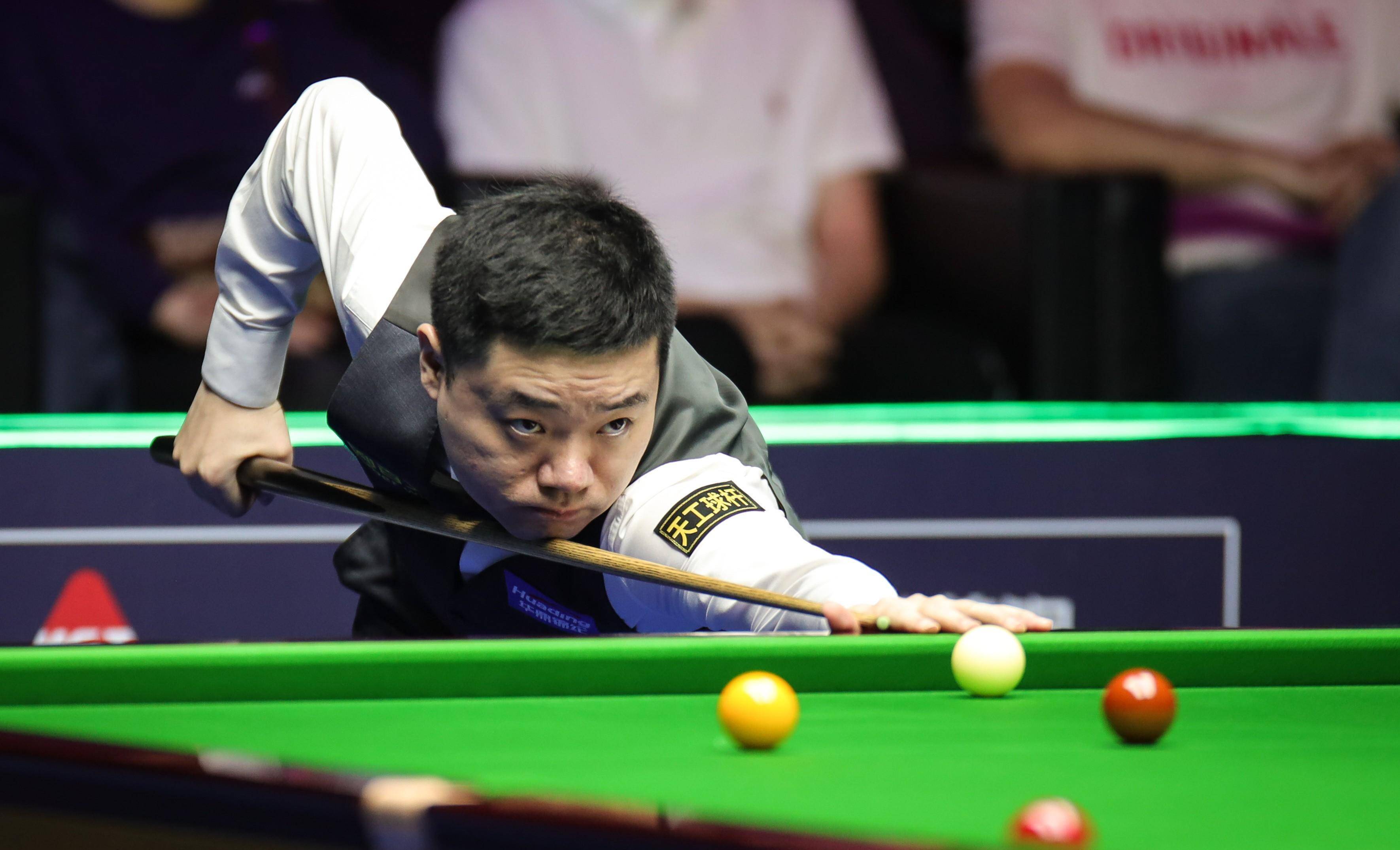 围绕曲绍斌 围绕曲绍斌