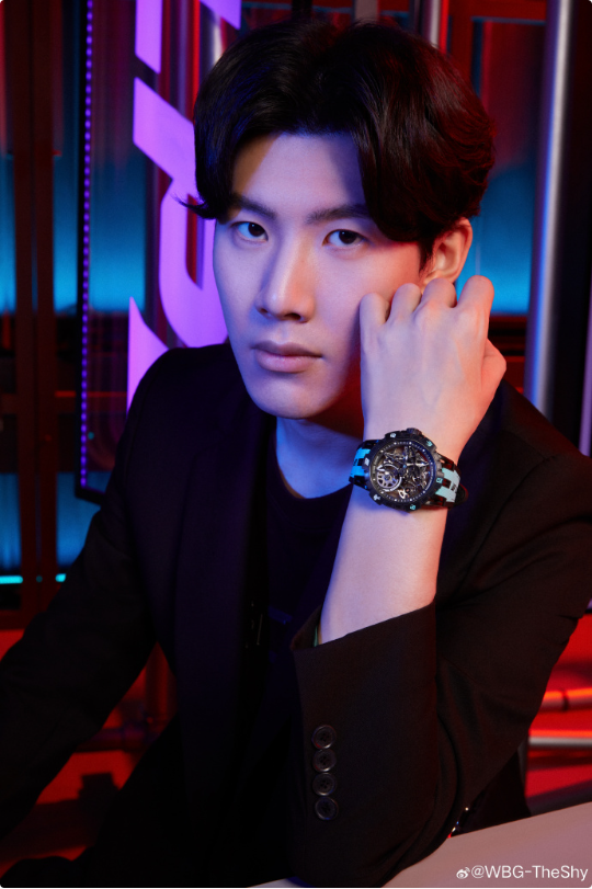 年轻人的成 年轻人的成